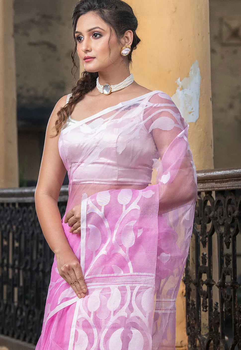 Handloom Art Silk Saree in Pink