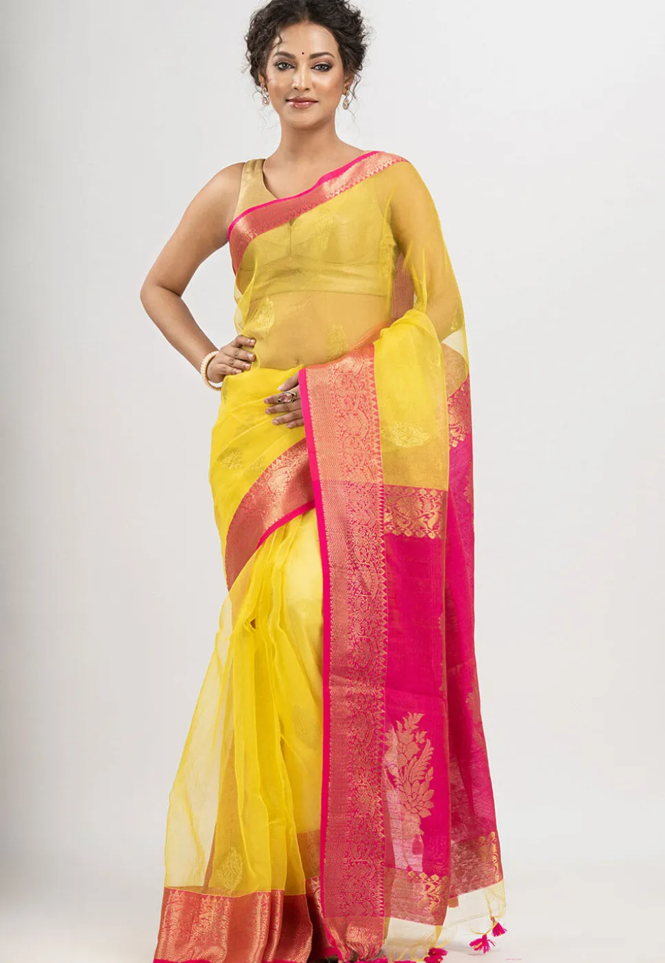 Handloom Art Silk Saree in Yellow