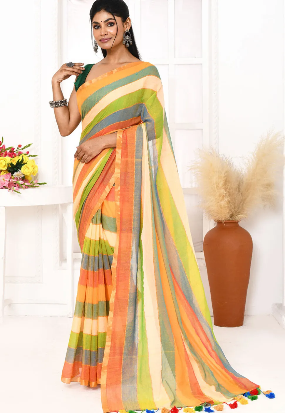 Handloom Cotton Saree in Multicolor