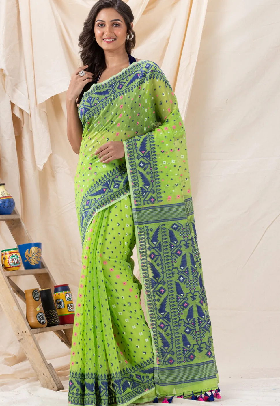 Handloom Cotton Saree in Light Green