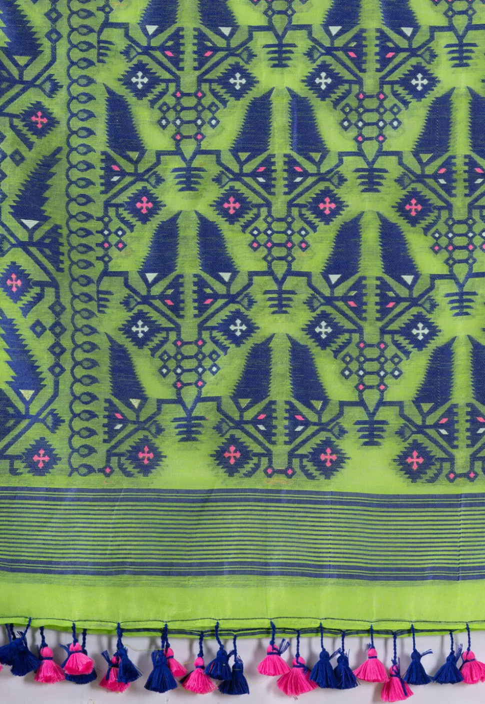 Handloom Cotton Saree in Light Green