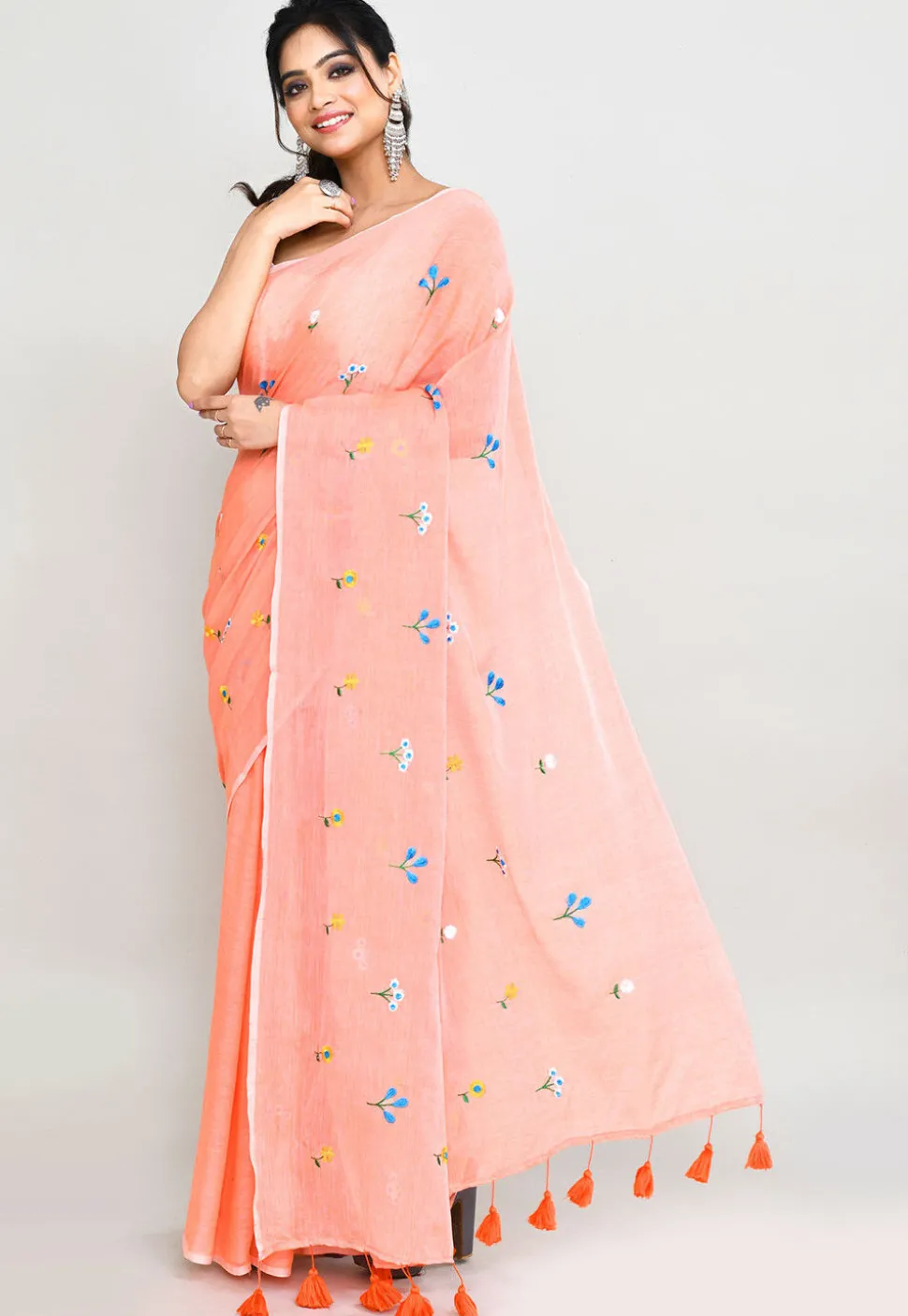 Handloom Cotton Saree in Peach