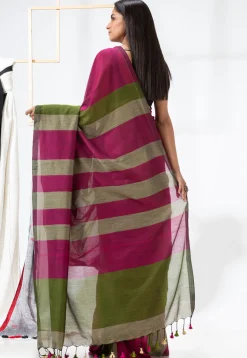 Handloom Cotton Saree in Magenta