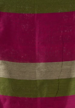 Handloom Cotton Saree in Magenta