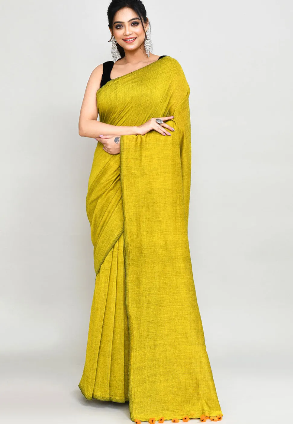 Handloom Cotton Saree in Light Olive Green