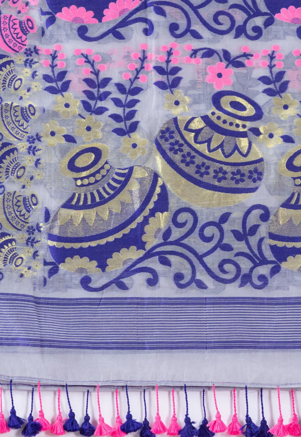 Handloom Cotton Saree in Light Grey