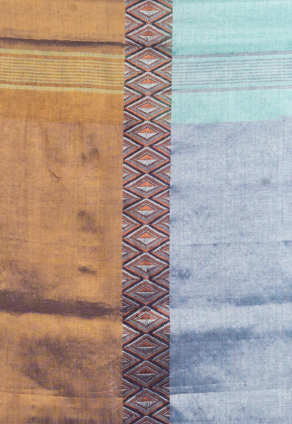 Handloom Cotton Saree in Blue and Dark Beige