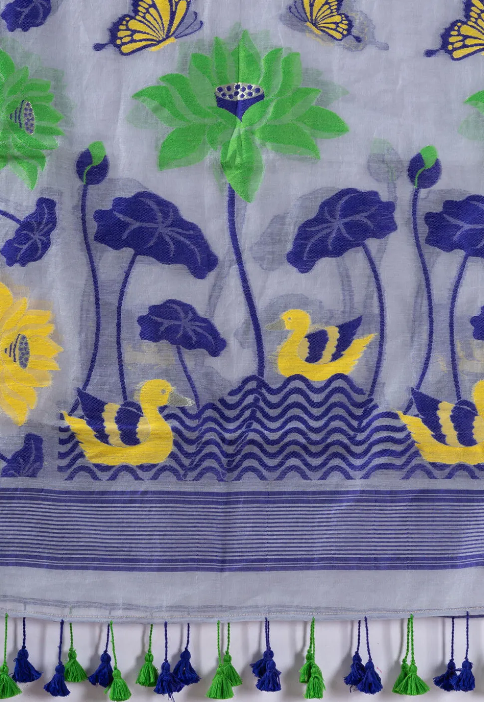 Handloom Cotton Saree in Light Grey