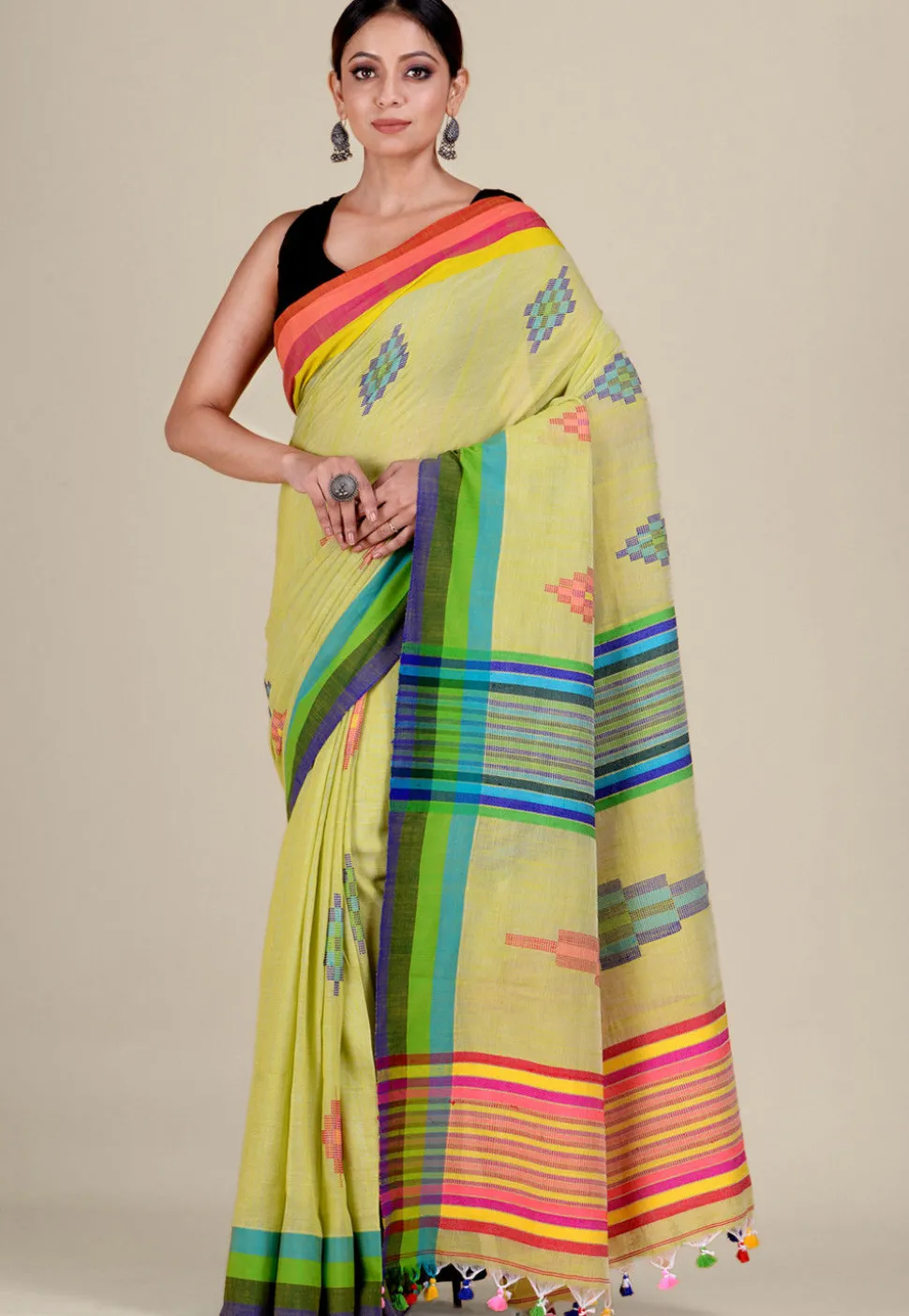 Handloom Cotton Saree in Light Green