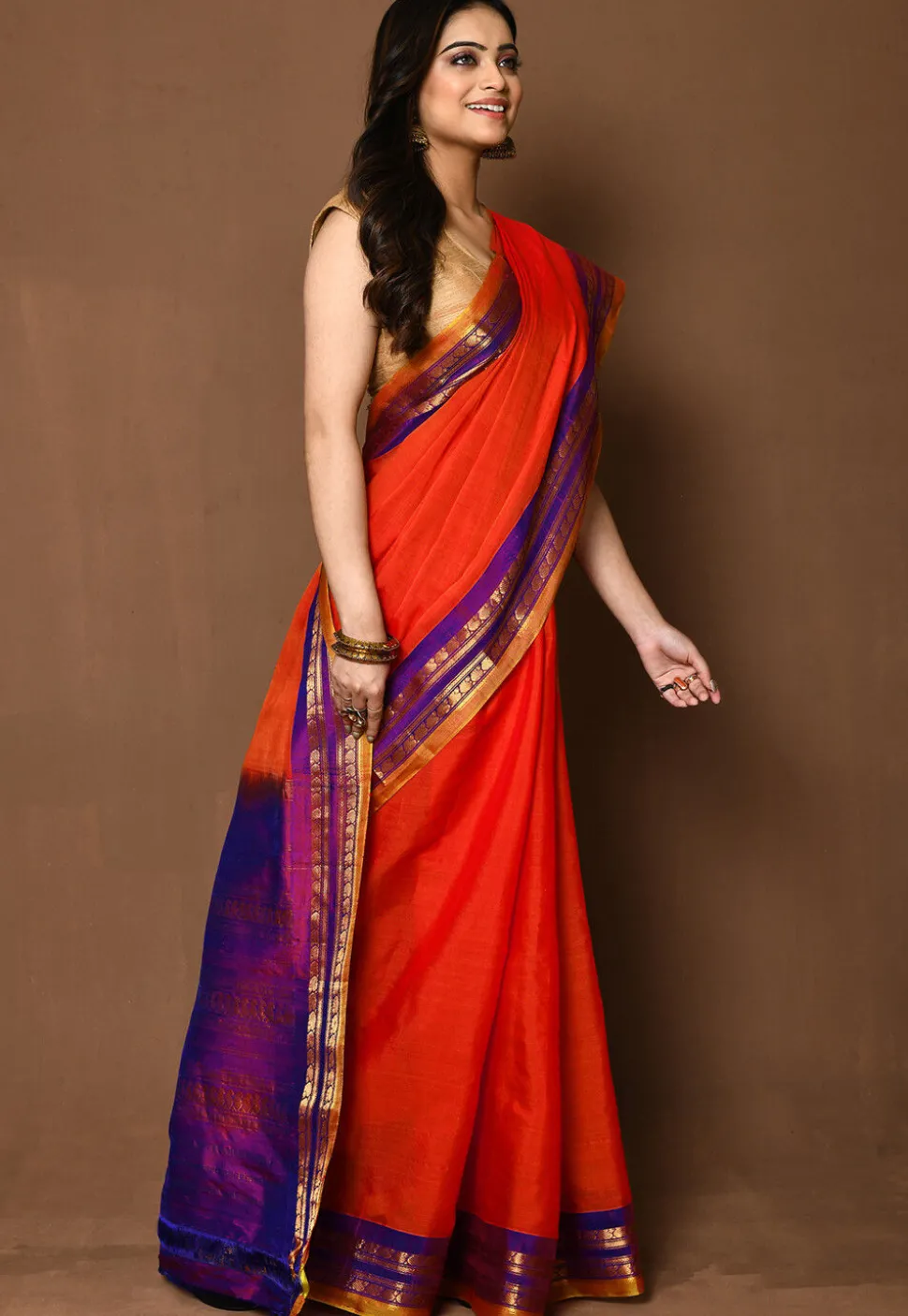 Handloom Cotton Silk Gadwal Saree in Orange