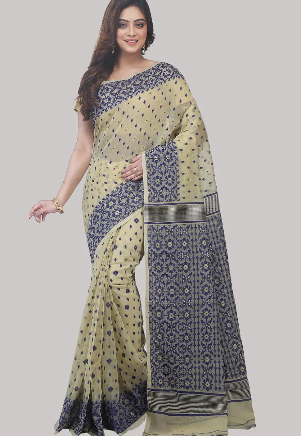 Handloom Cotton Silk Saree in Light Beige