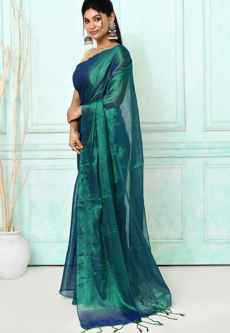 Handloom Cotton Silk Saree in Green and Blue