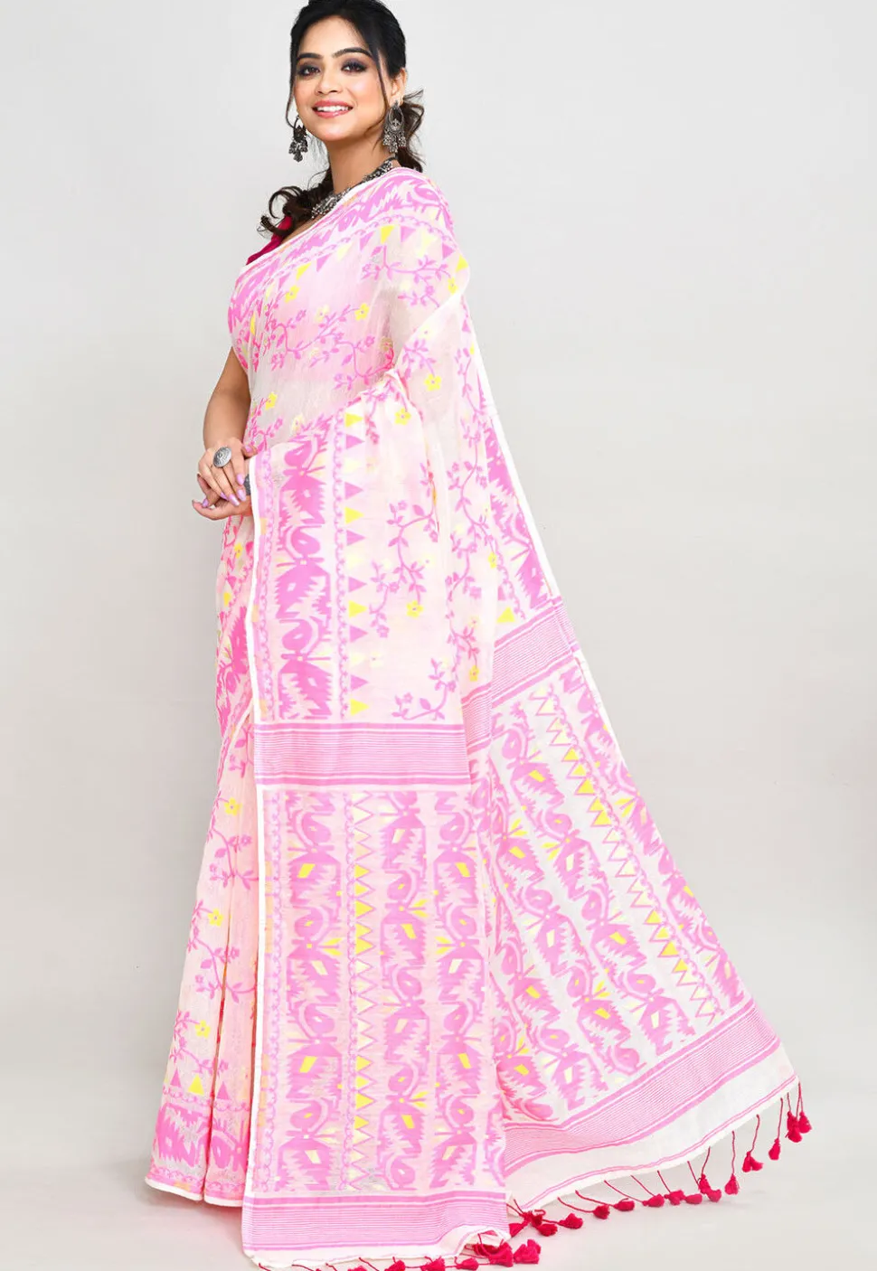 Handloom Jamdani Cotton Silk Saree in Off White