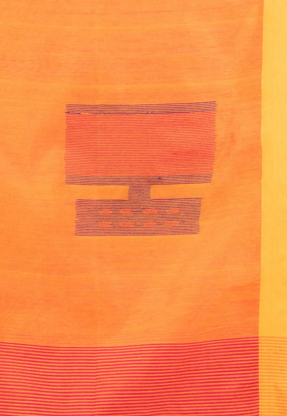 Handloom Jamdani Cotton Saree in Fuchsia