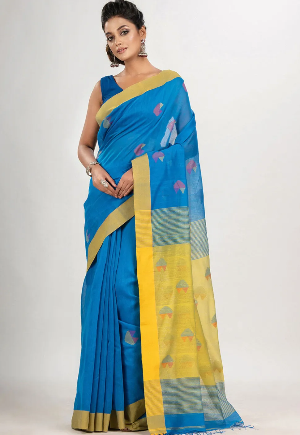 Handloom Jamdani Cotton Saree in Blue