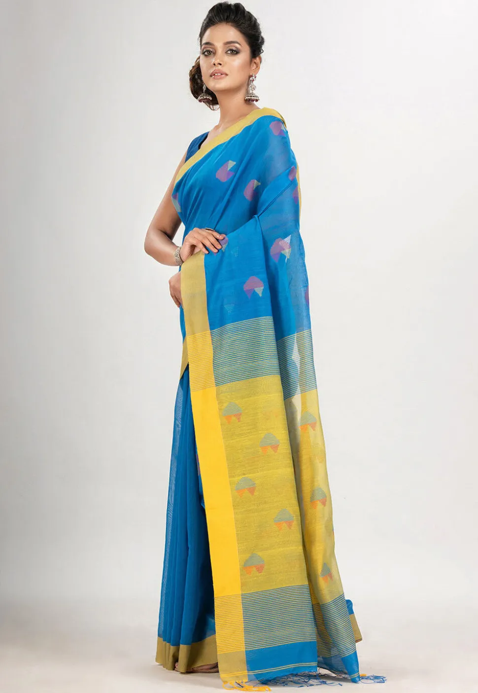 Handloom Jamdani Cotton Saree in Blue