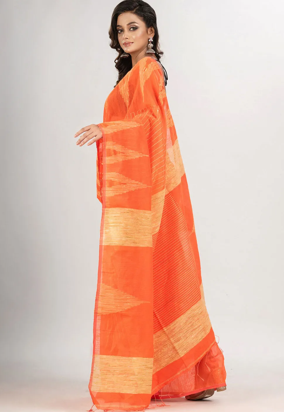 Handloom Jamdani Cotton Saree in Orange