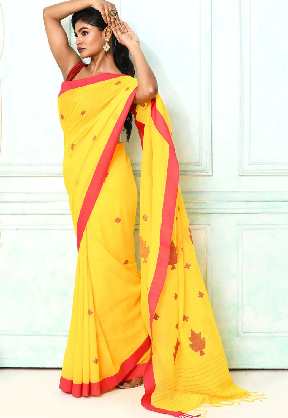 Handloom Jamdani Pure Cotton Saree in Yellow