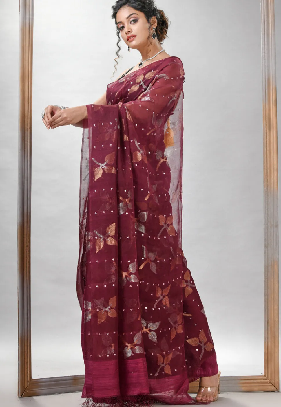 Handloom Jamdani Pure Matka Silk Saree in Wine