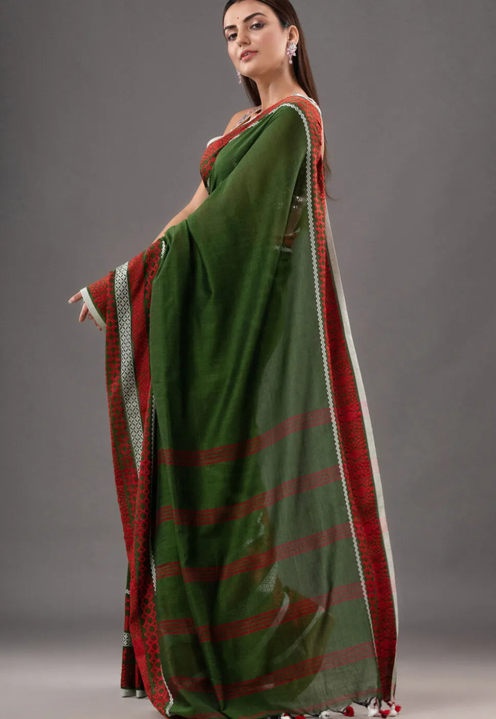 Handloom Pure Cotton Saree in Green