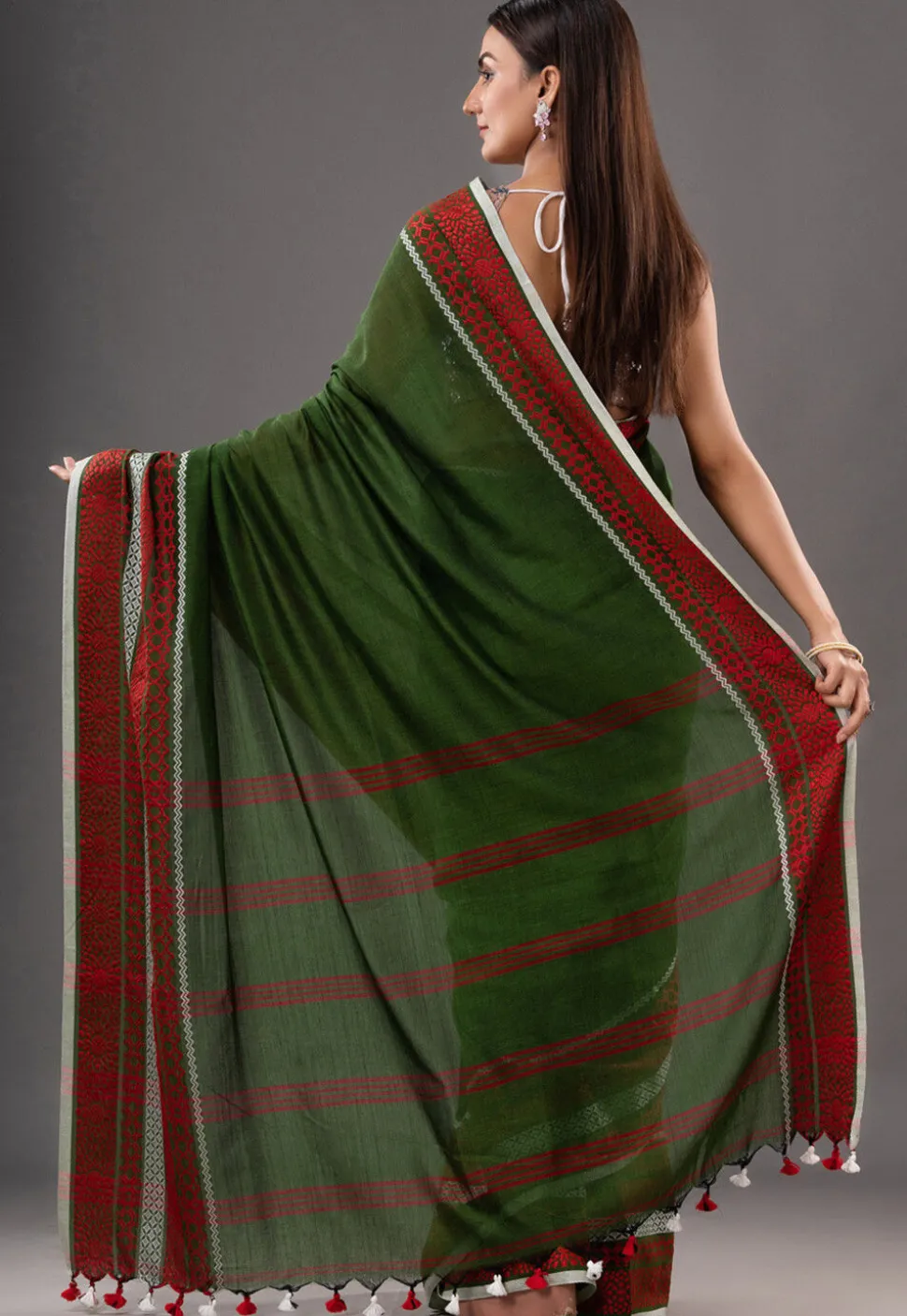 Handloom Pure Cotton Saree in Green