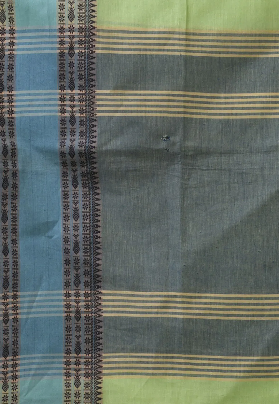 Handloom Pure Cotton Saree in Light Olive Green