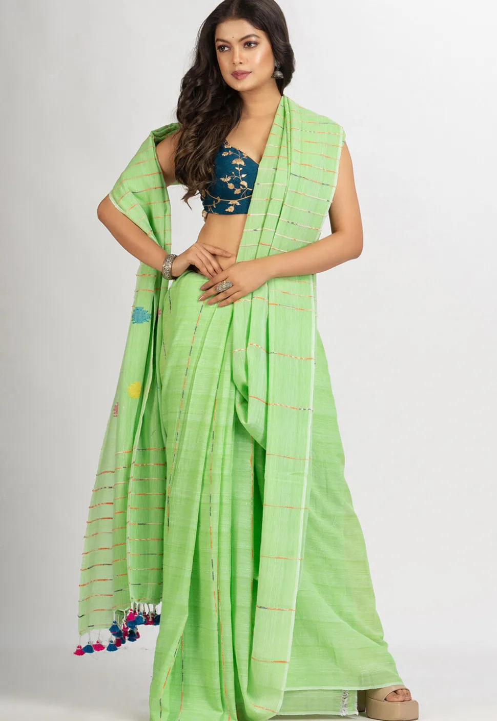 Handloom Pure Cotton Saree in Light Green
