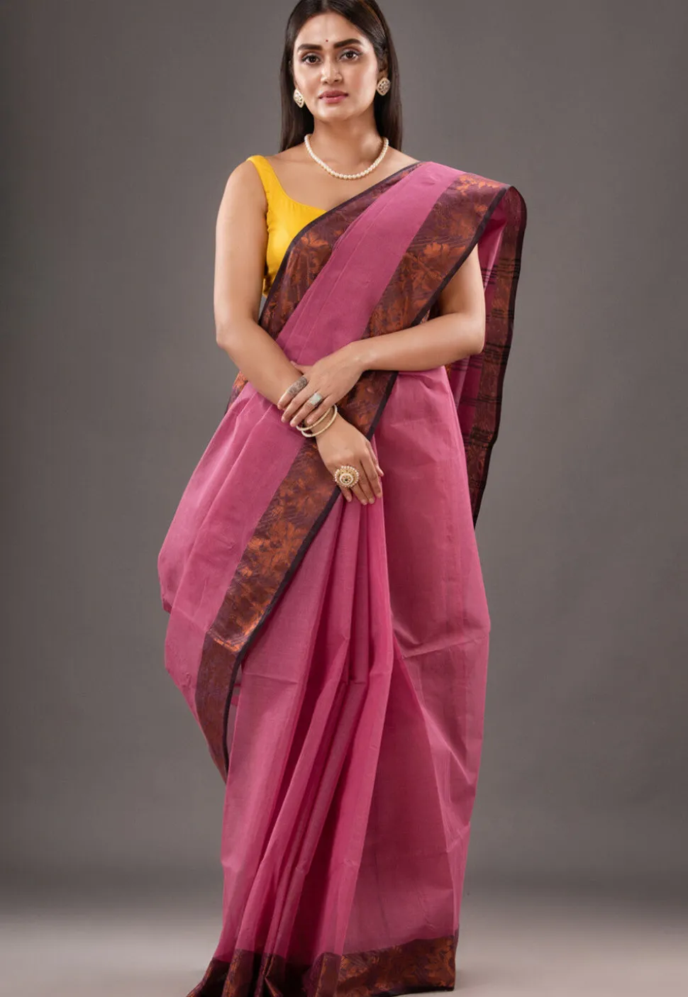 Handloom Pure Cotton Tant Saree in Pink