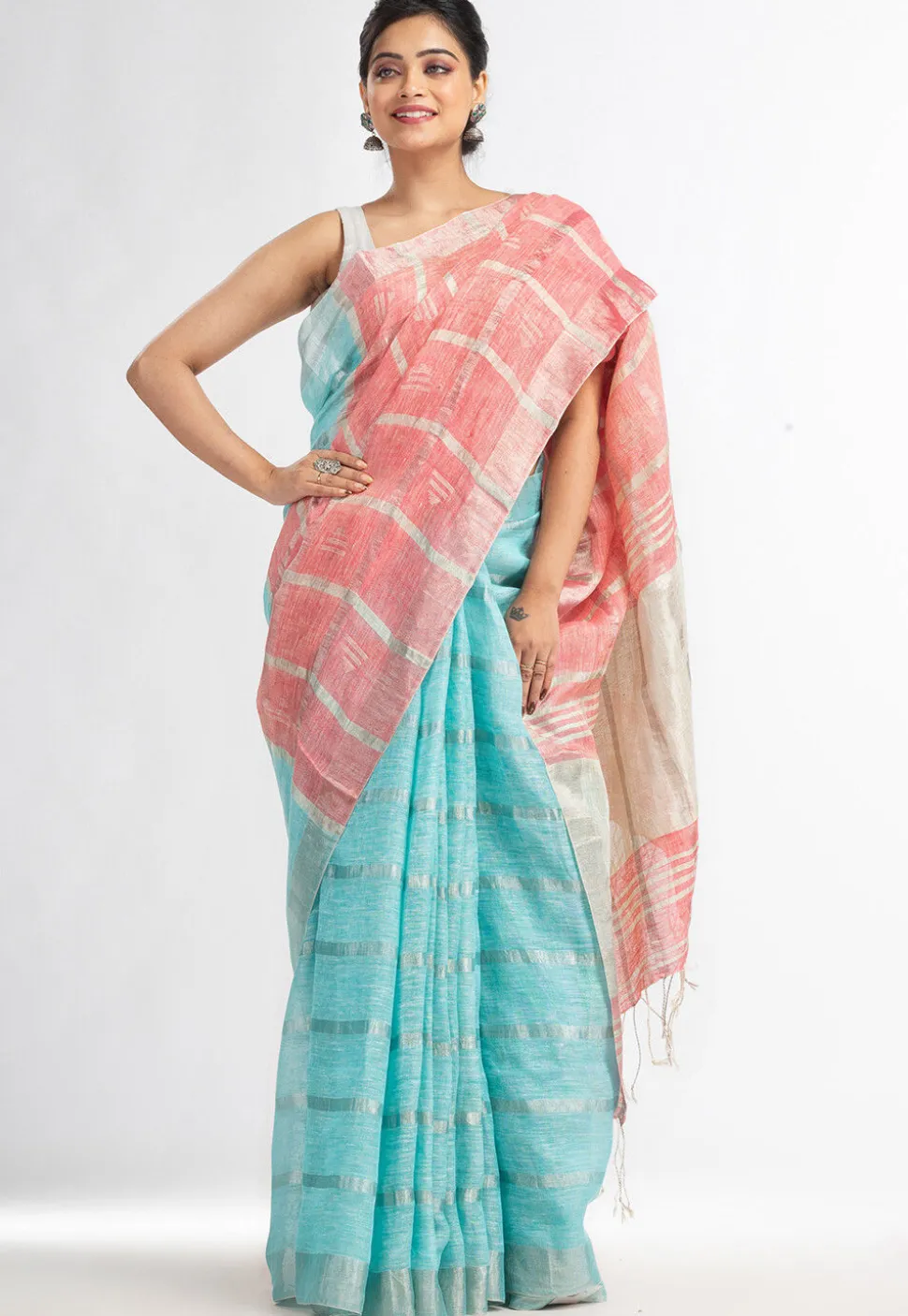 Handloom Pure Linen Saree in Pink and Sky Blue