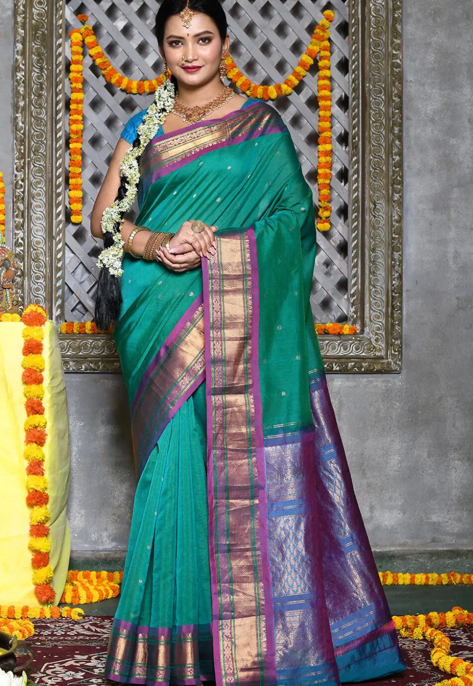Handloom Pure Silk Cotton Gadwal Saree in Teal Green
