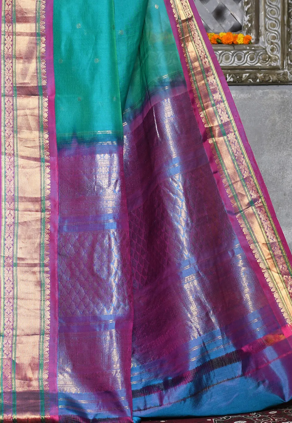 Handloom Pure Silk Cotton Gadwal Saree in Teal Green