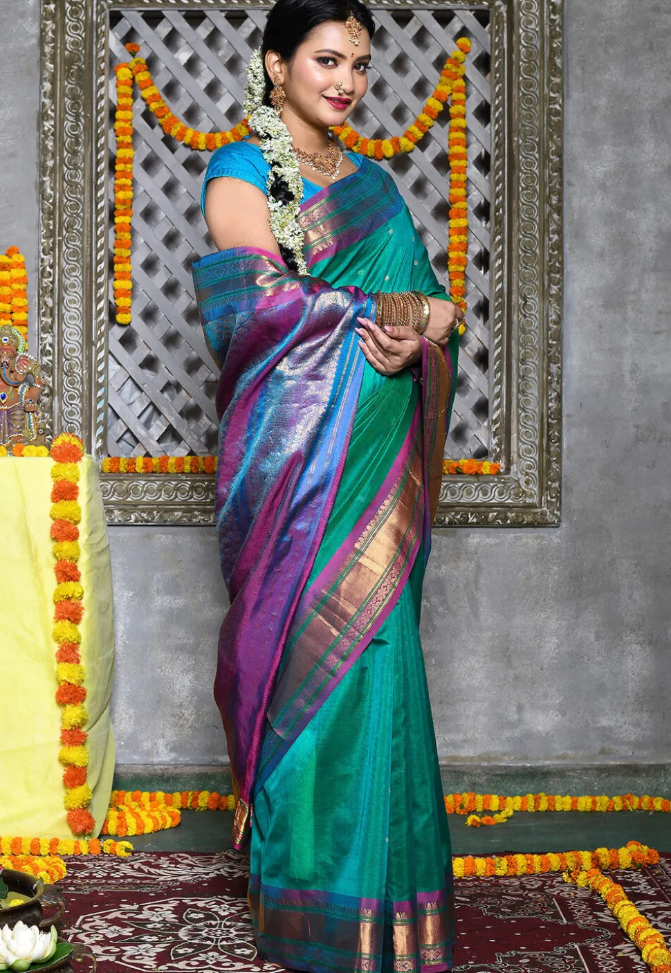 Handloom Pure Silk Cotton Gadwal Saree in Teal Green