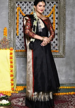 Handloom Pure Silk Gadwal Saree in Light Beige