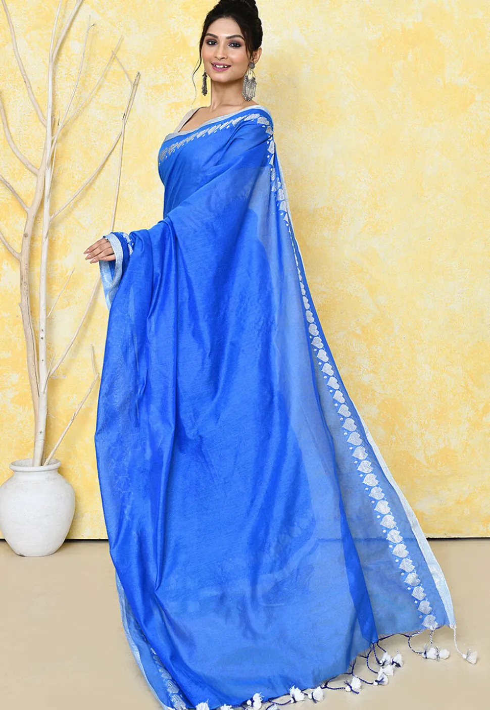 Handloom Tissue Silk Saree in Blue