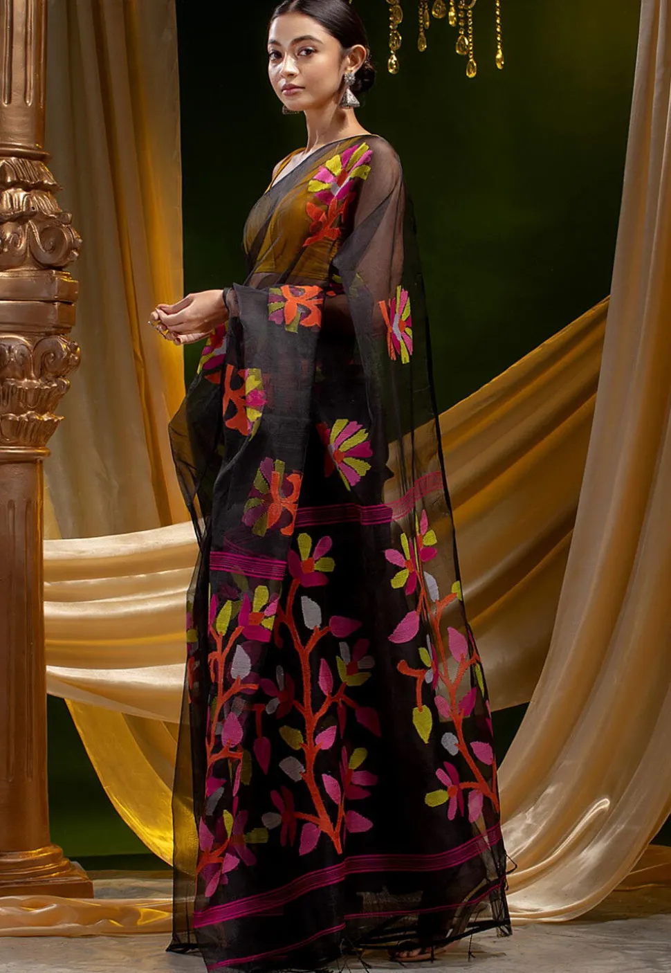 Jamdani Pure Muslin Silk Saree in Black