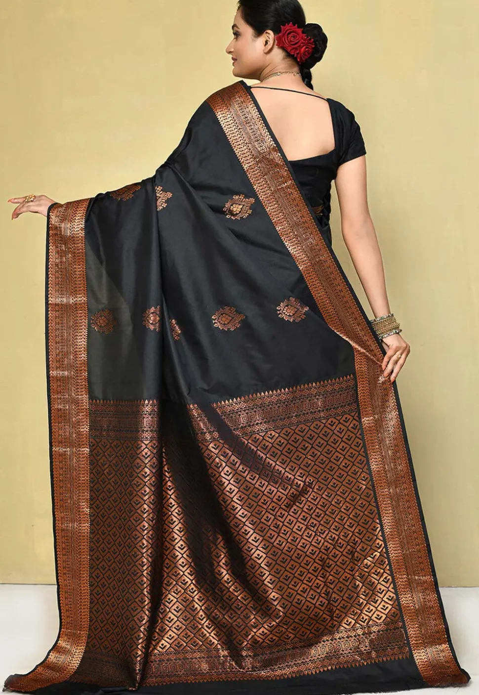 Kanchipuram Saree in Black
