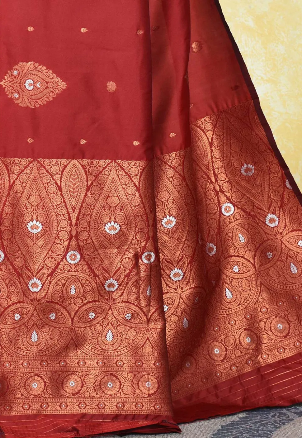 Kanchipuram Saree in Maroon