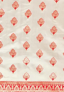 Kanchipuram Saree in Off white