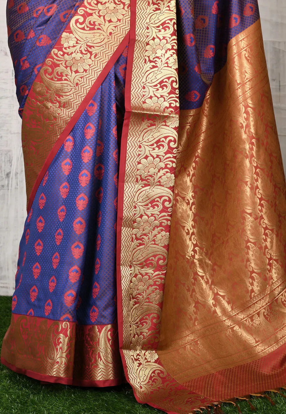 Kanchipuram Saree in Royal Blue