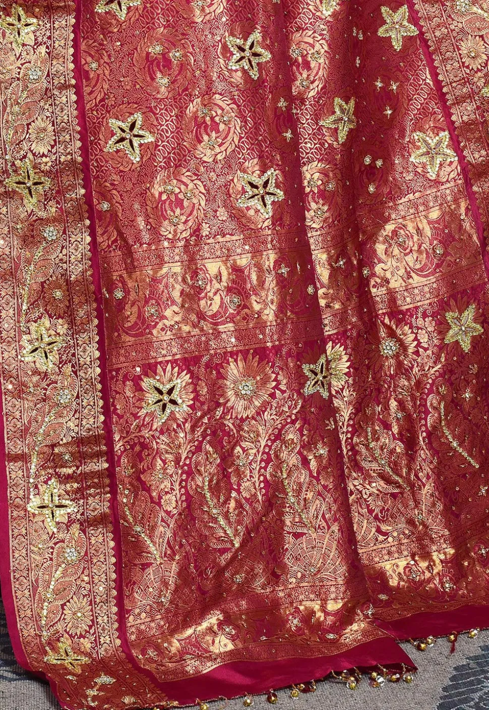 Kanchipuram Silk Saree in Dark Magenta