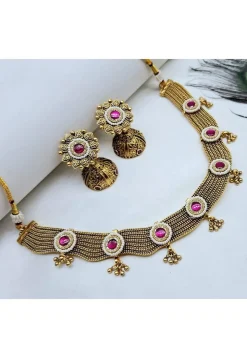 Kemp Stone Studded Necklace Set
