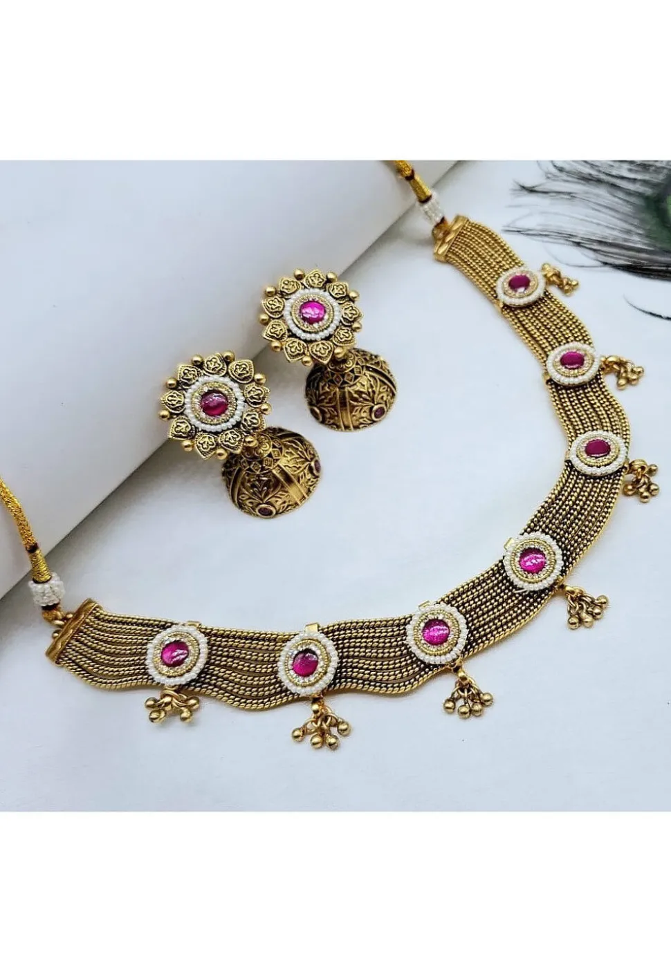 Kemp Stone Studded Necklace Set