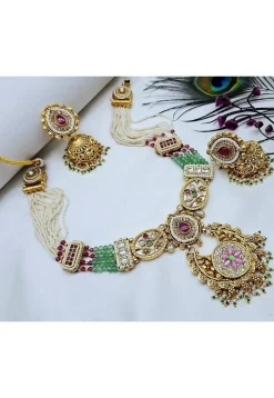 Kemp Stone Studded Necklace Set