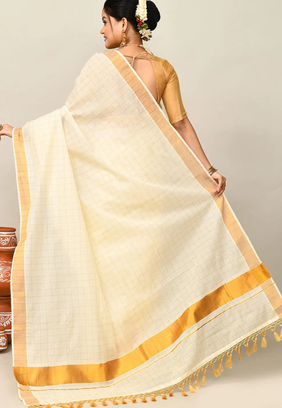 Kerala Kasavu Pure Cotton Saree in Cream
