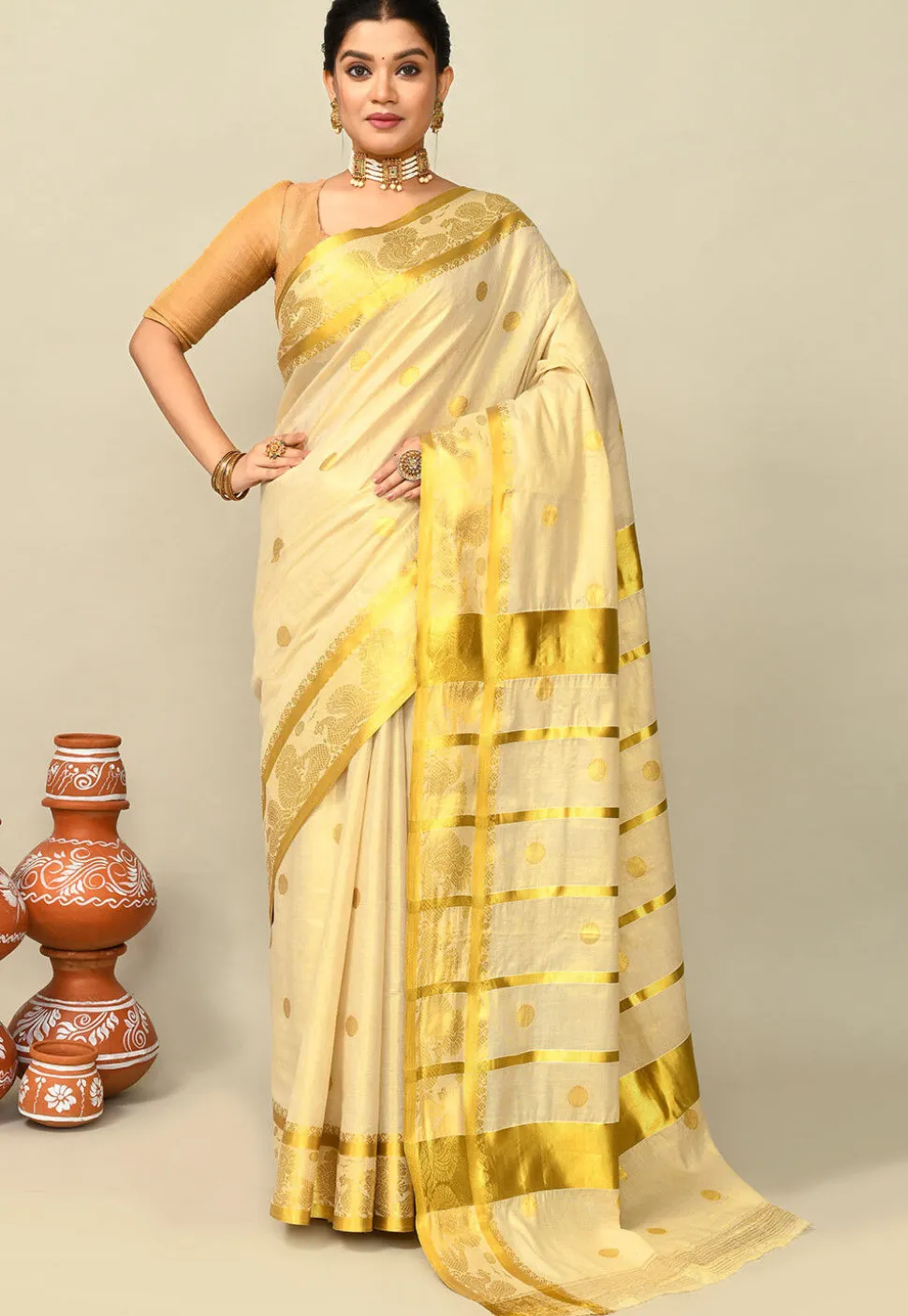 Kerala Kasavu Pure Cotton Saree in Beige