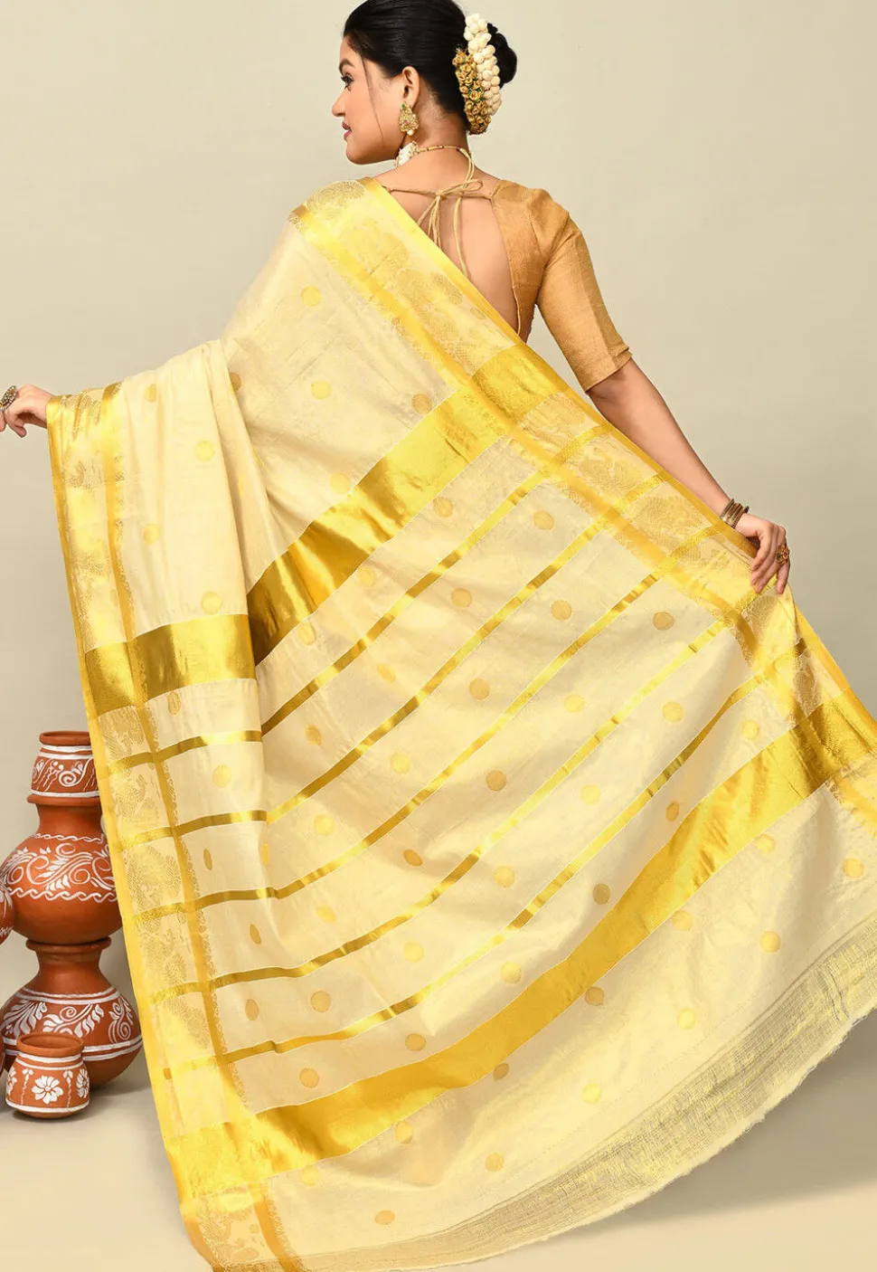 Kerala Kasavu Pure Cotton Saree in Beige