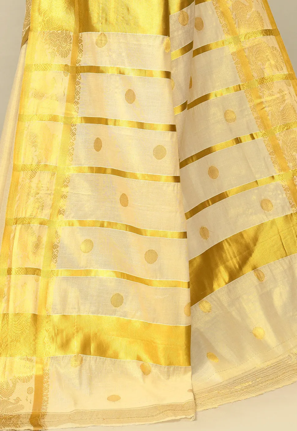 Kerala Kasavu Pure Cotton Saree in Beige