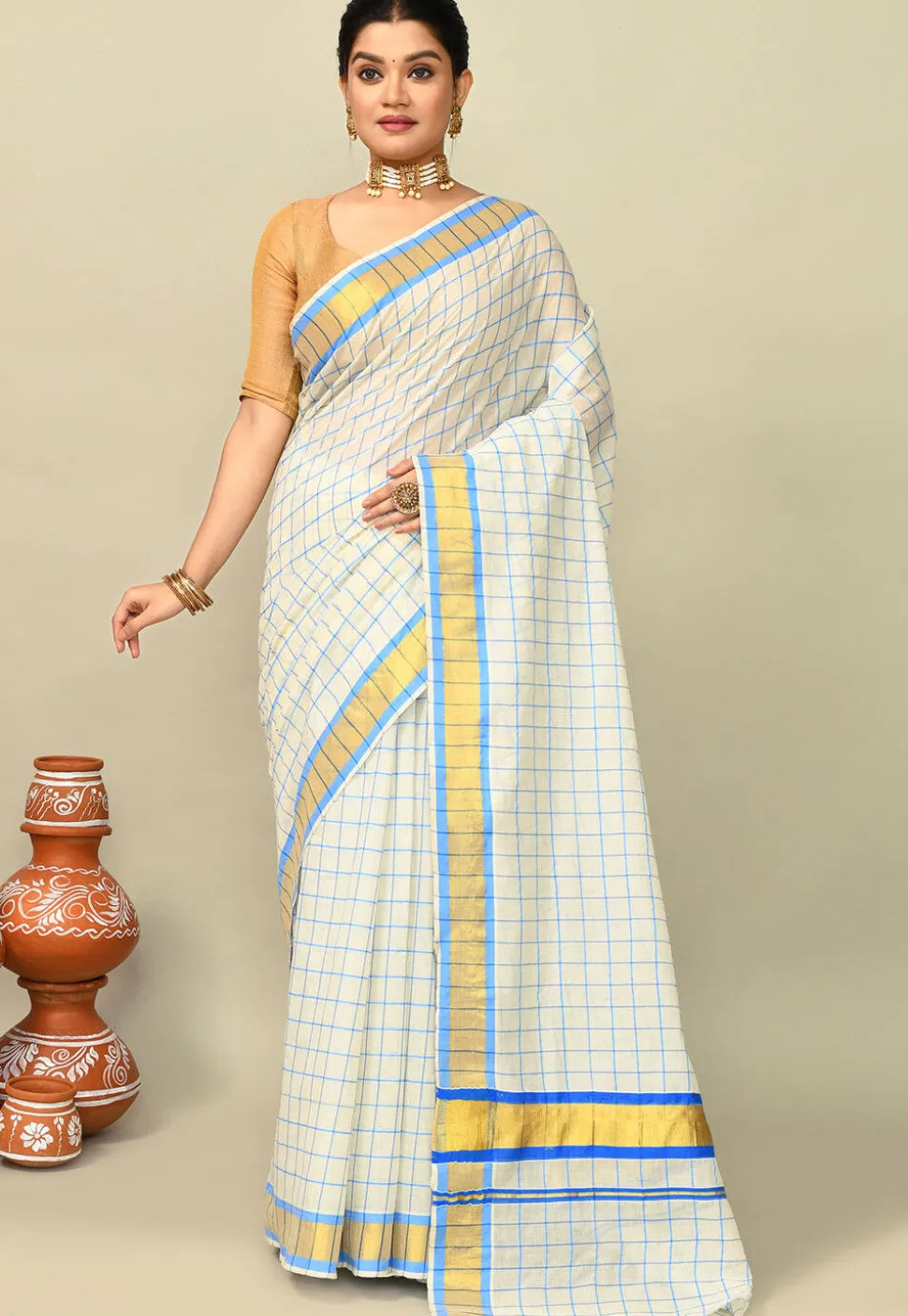 Kerala Kasavu Pure Cotton Saree in Off White