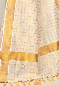 Kerala Kasavu Pure Cotton Saree in Beige