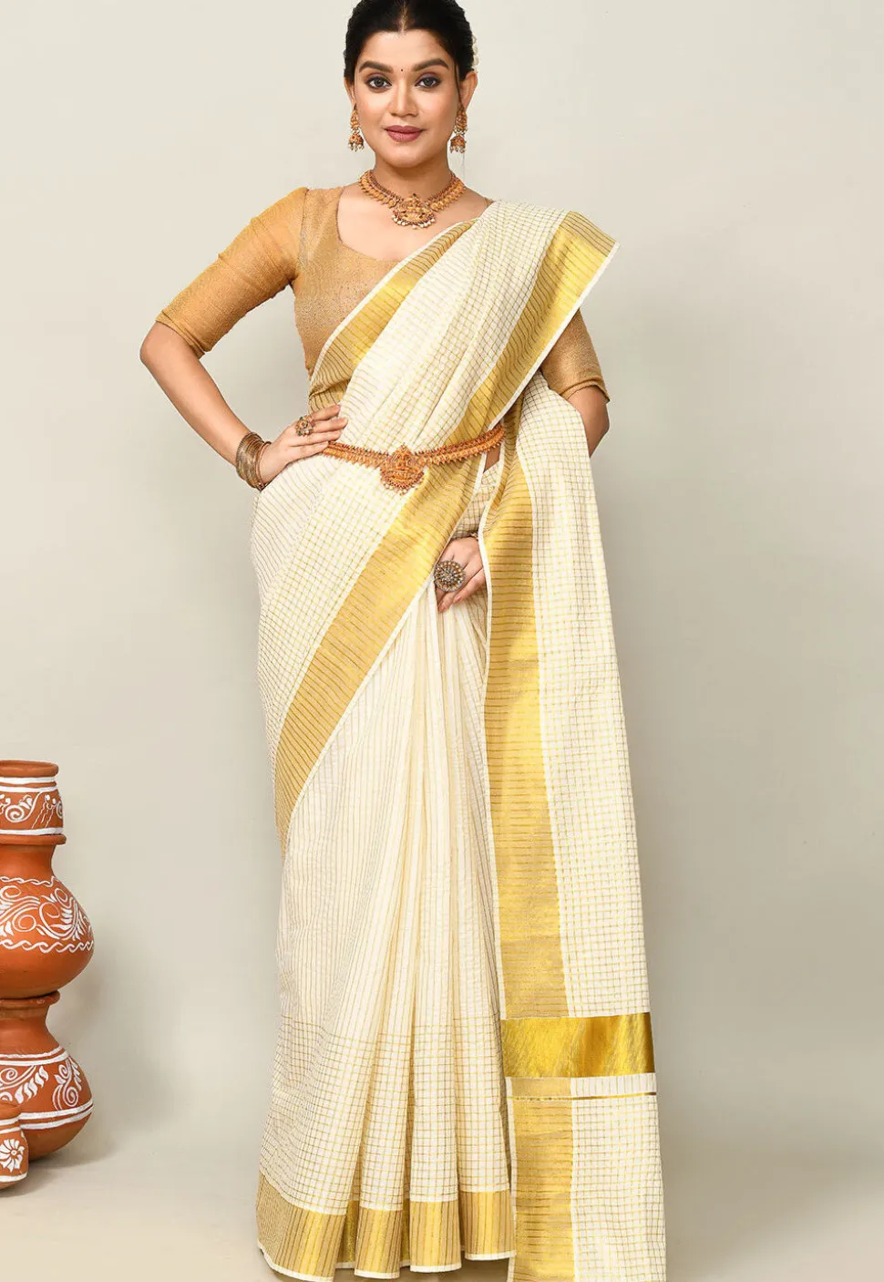 Kerala Kasavu Pure Cotton Saree in Off White